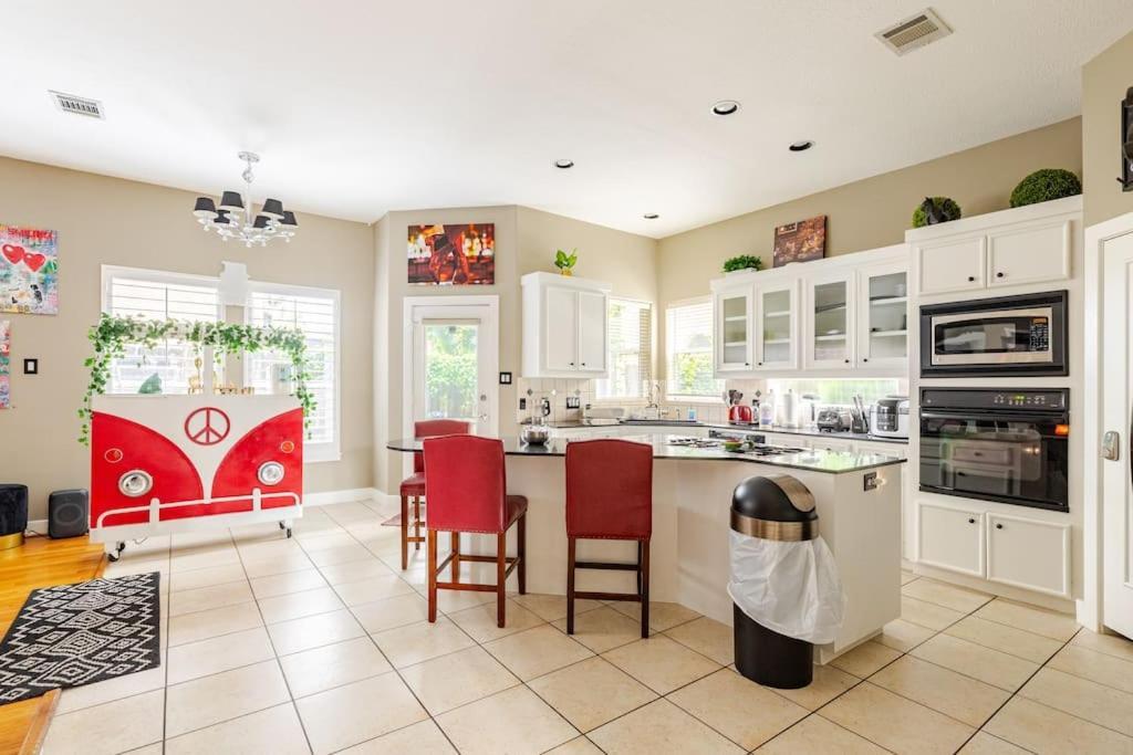 Wanderlust Villa Near Galleria Mall Houston Eksteriør billede