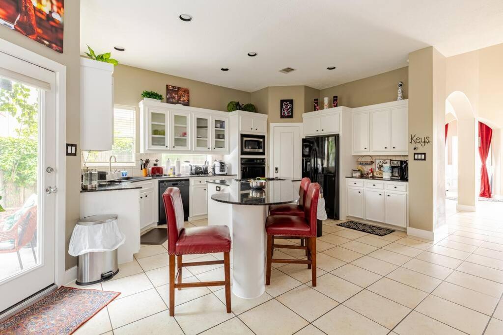 Wanderlust Villa Near Galleria Mall Houston Eksteriør billede